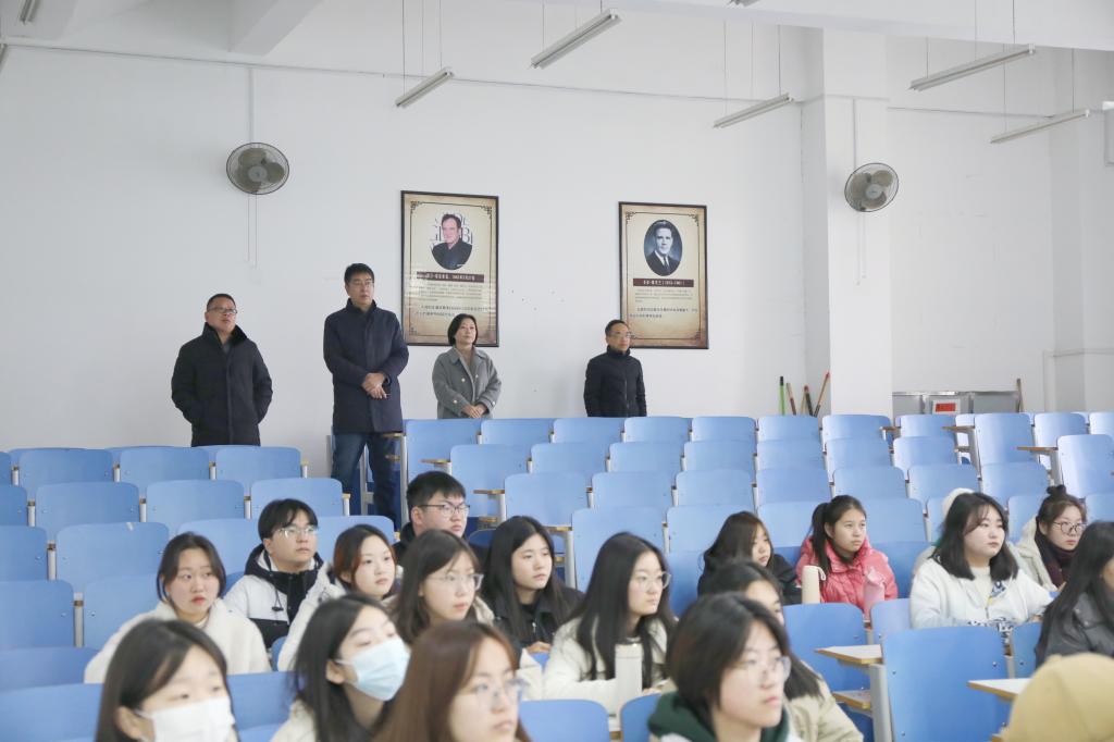 hg皇冠官网