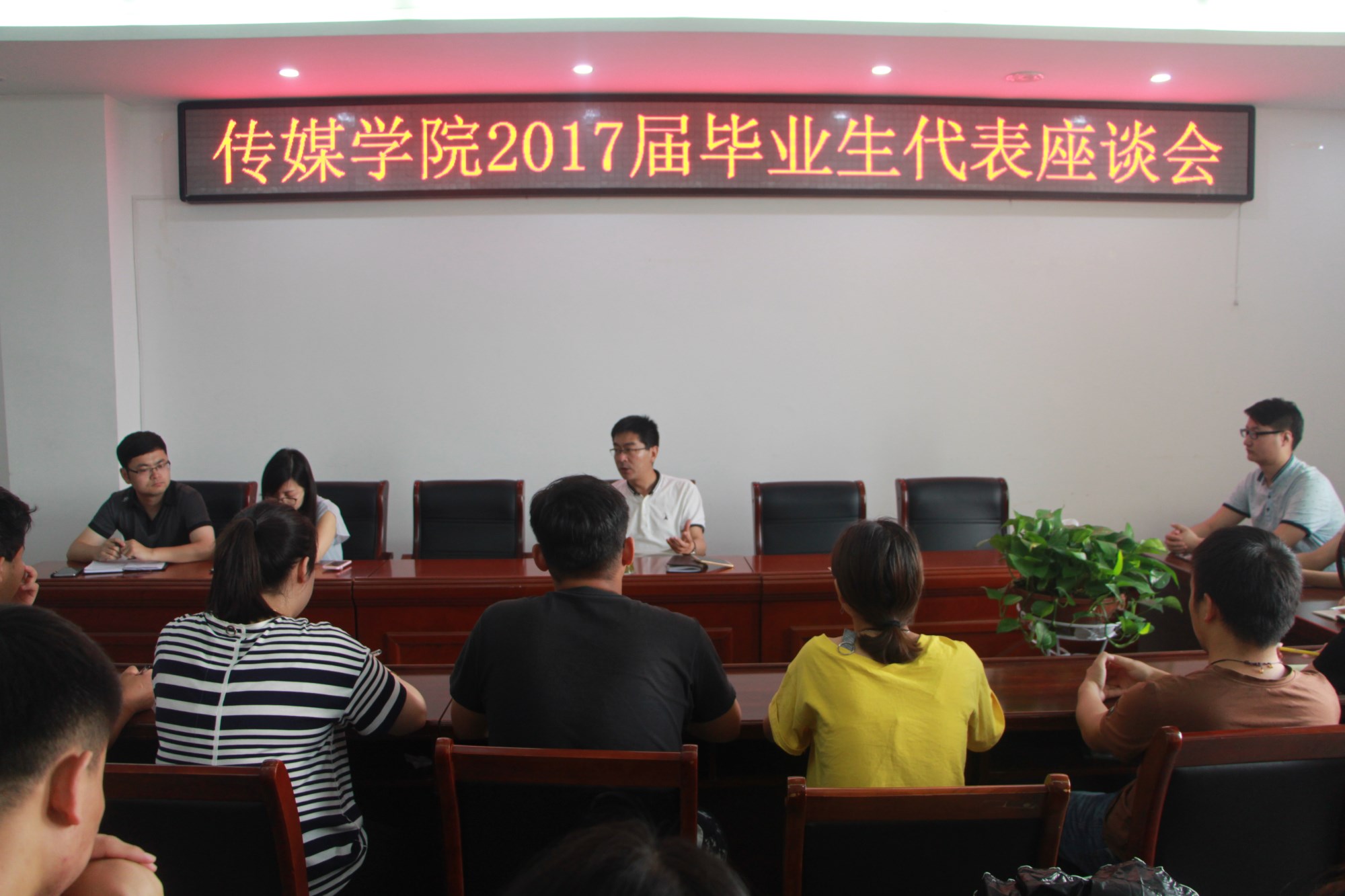 hg皇冠官网