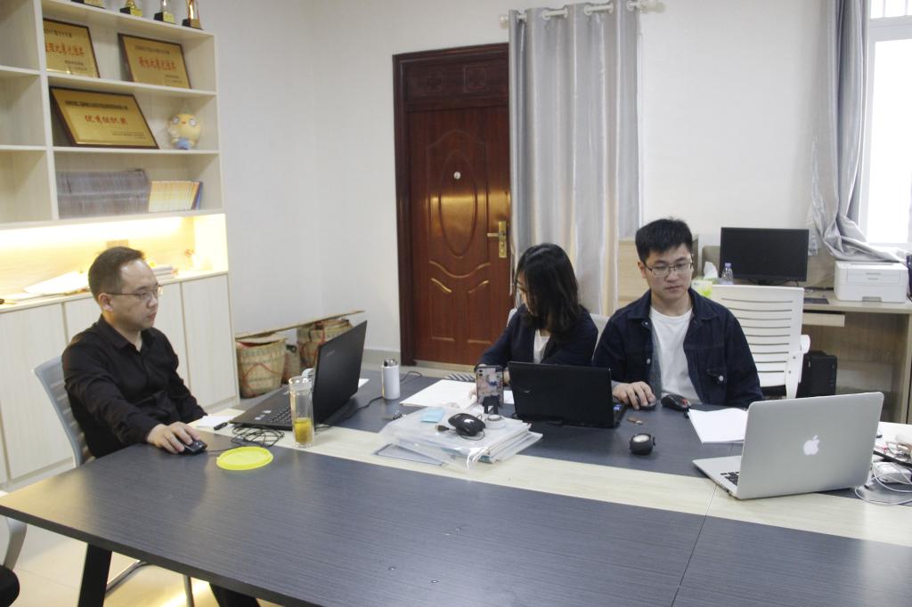 hg皇冠官网